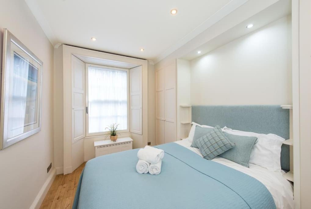 Self Catering , City Centre Apartment With Parking 에든버러 외부 사진