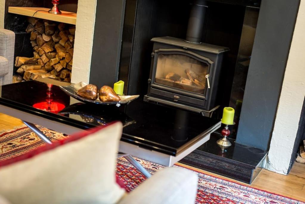 Self Catering , City Centre Apartment With Parking 에든버러 외부 사진